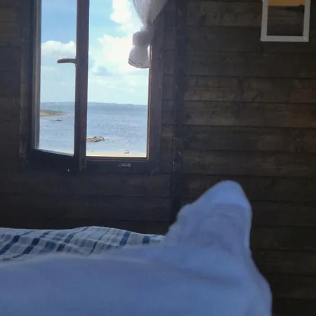 Cois Farraige Glamping Pod *